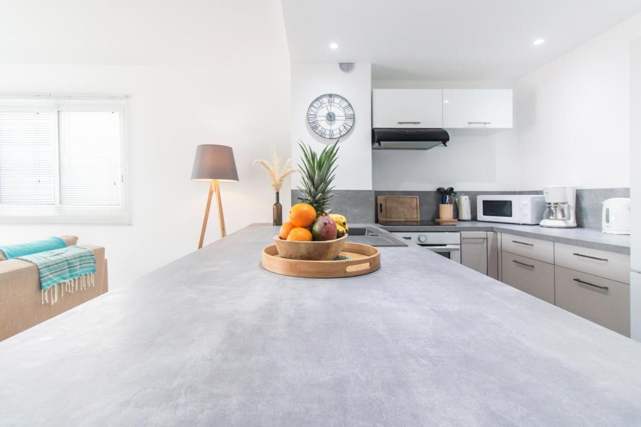 Blue Wave - 2 Bedrooms - Orient Beach! Quarter of Orleans Eksteriør bilde